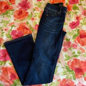 NWT American Eagle bootcut jeans blue 4 long